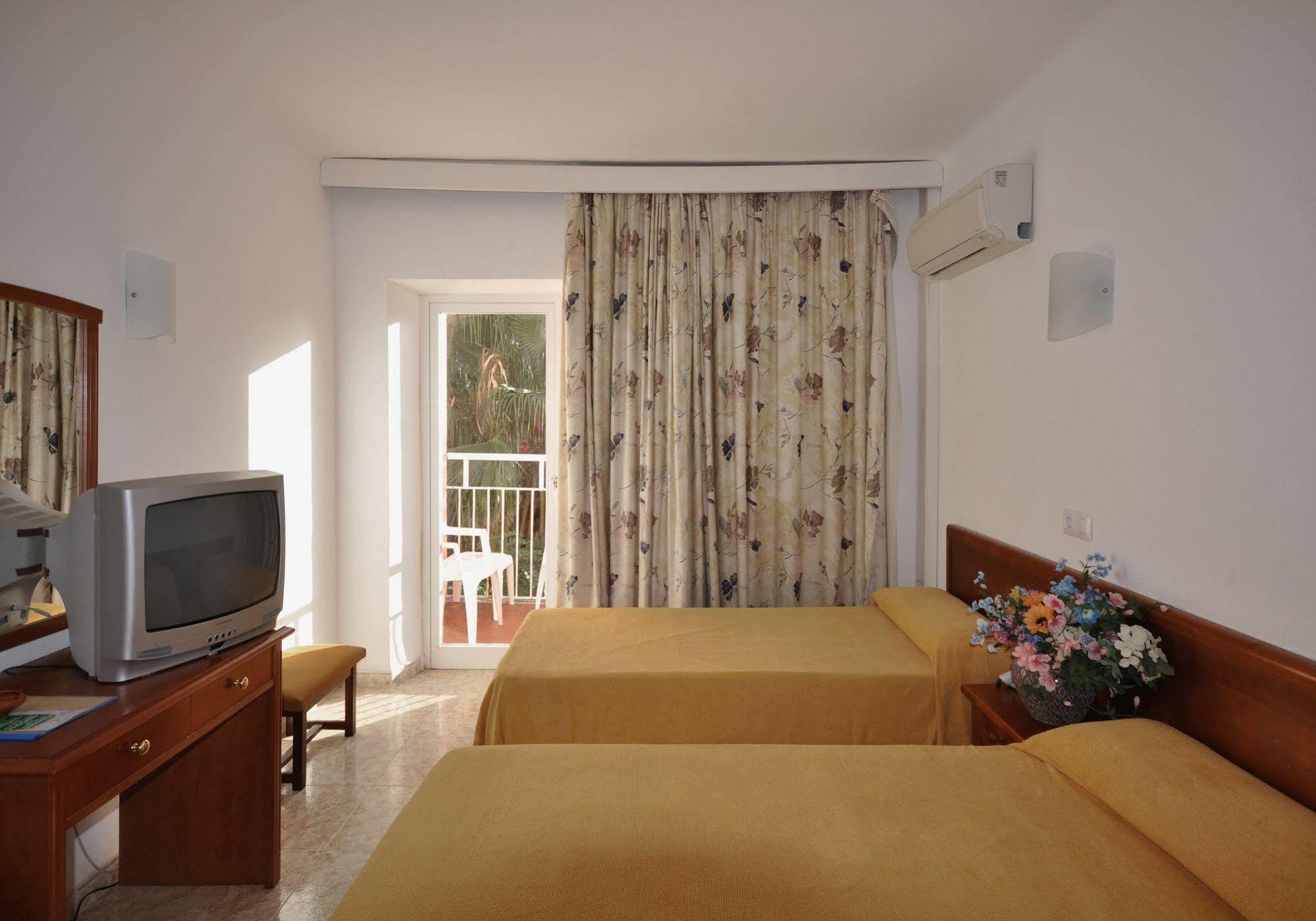 Houm Nets - Adults Only Hotel Playa de Palma Kültér fotó